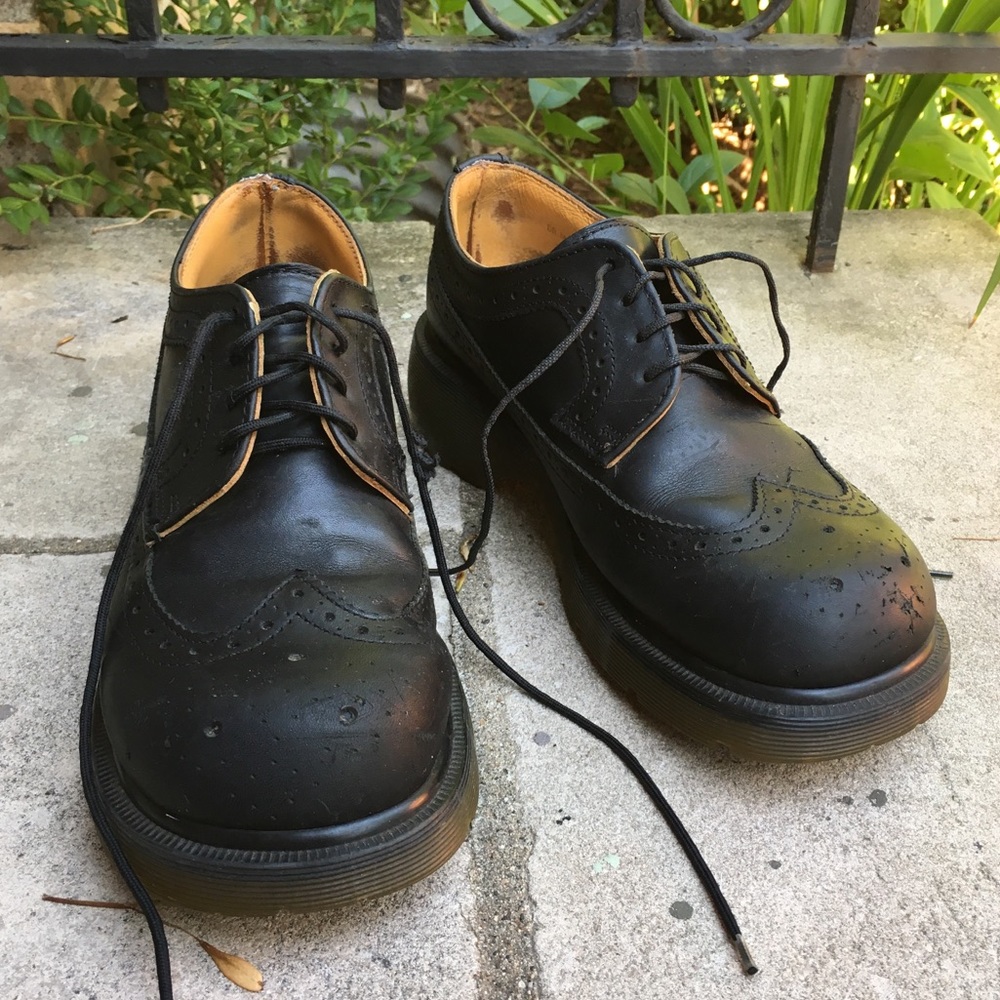 vintage dr martens oxfords 🌱